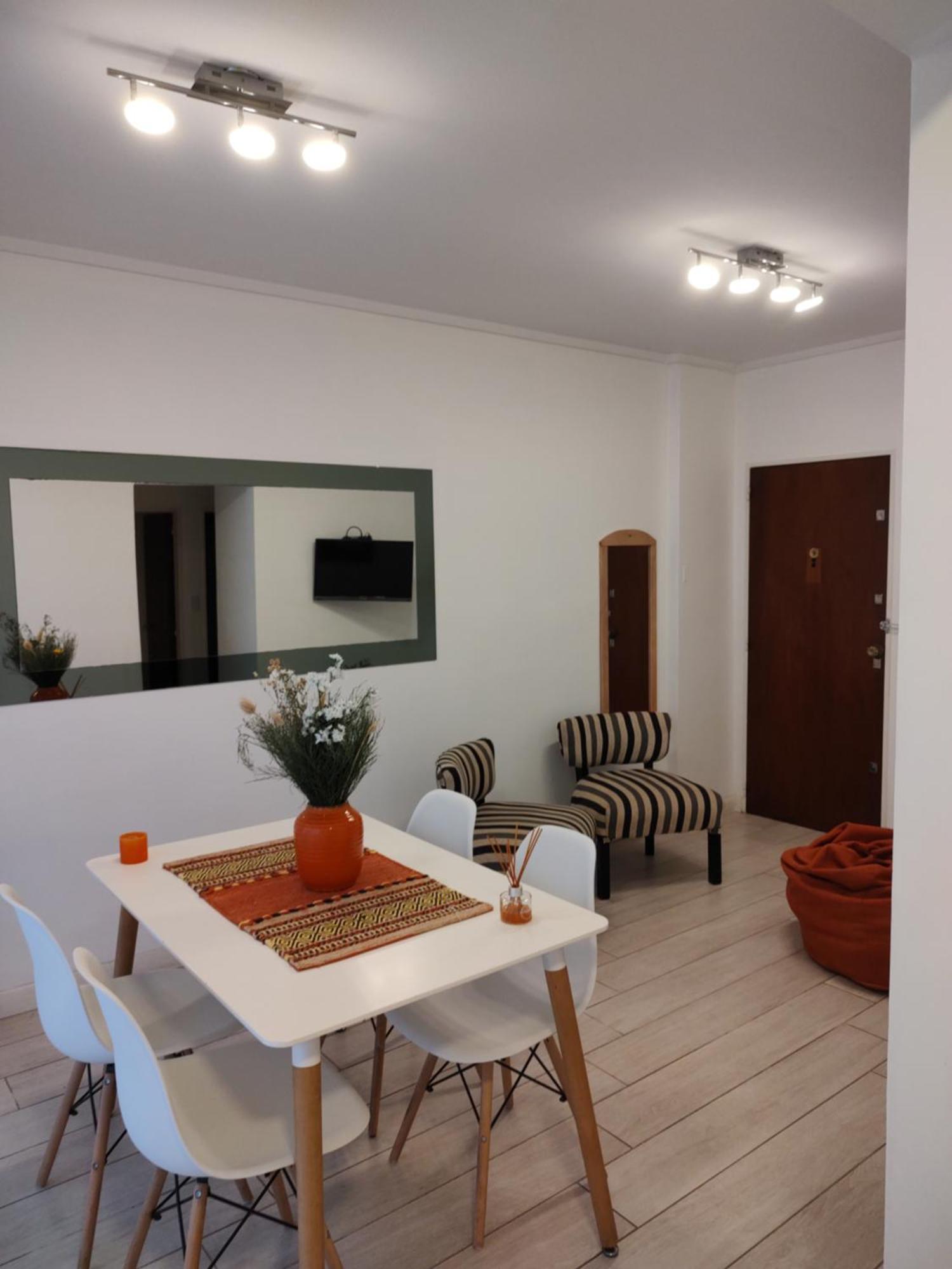 Apartment Excelente Departamento 2 Personas Con Balcon A La Calle