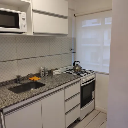 Excelente Departamento Para 2 Personas Con Balcon A La Calle Mar del Plata Exterior photo