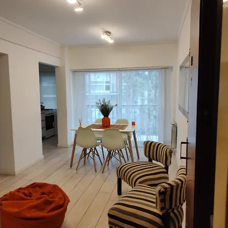 Excelente Departamento Para 2 Personas Con Balcon A La Calle Mar del Plata Exterior photo